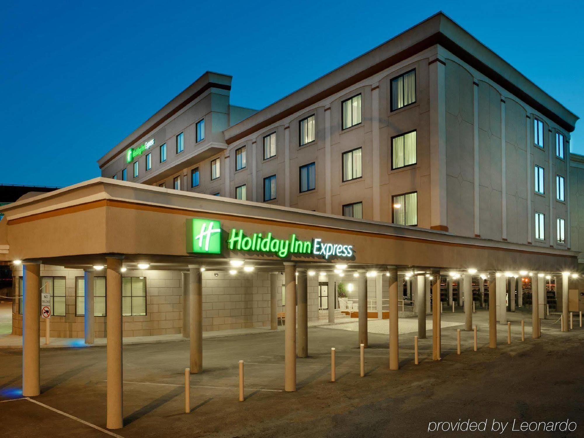 Holiday Inn Express Albany Downtown, An Ihg Hotel Exterior foto